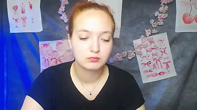 Snapshot of MissAriaa chatting on 06-09-26, 06:14 MissAriaa online show from 06-09-26, 06:14