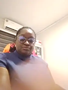 SweetestDIP online show from 11-05-25, 02:39