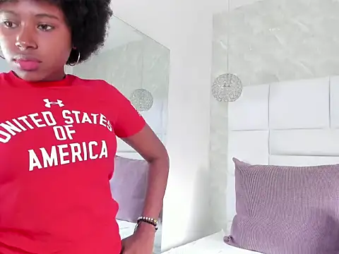 violeta ruizz online show from 11-13-25, 05:12