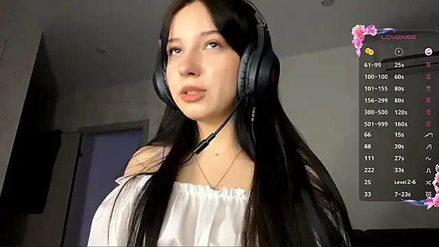 AngilaDoyal online show from 12-19-25, 02:24