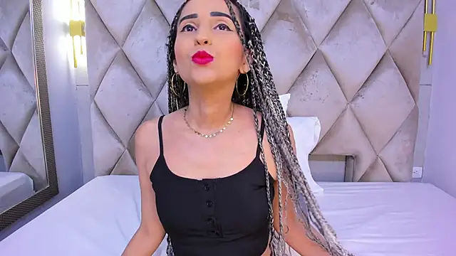 violett rabbit  online show from 01-16-26, 08:13