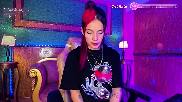 Snapshot of Ale_sweety_ chatting on 11-18-25, 08:02 Ale sweety online show from 11-18-25, 08:02