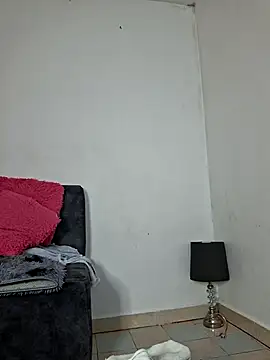 Mia fox29 online show from 11-12-25, 11:10