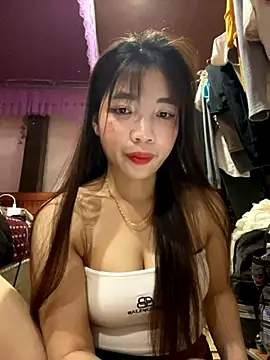 Zlienr023 online show from 11-09-25, 02:21