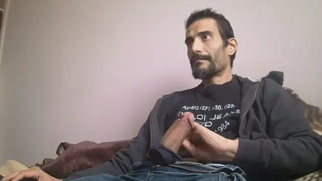 Ash59055 online show from 11-26-25, 12:39