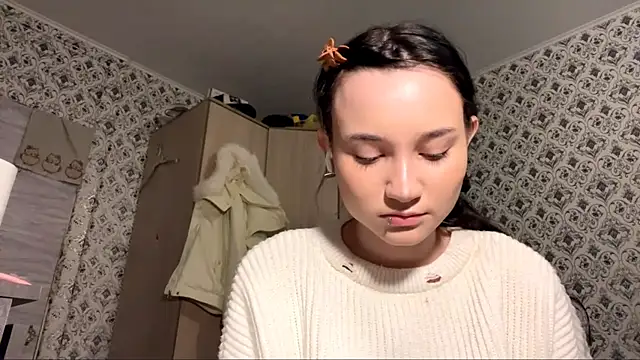 SofiaDreams09 online show from 11-03-25, 02:18