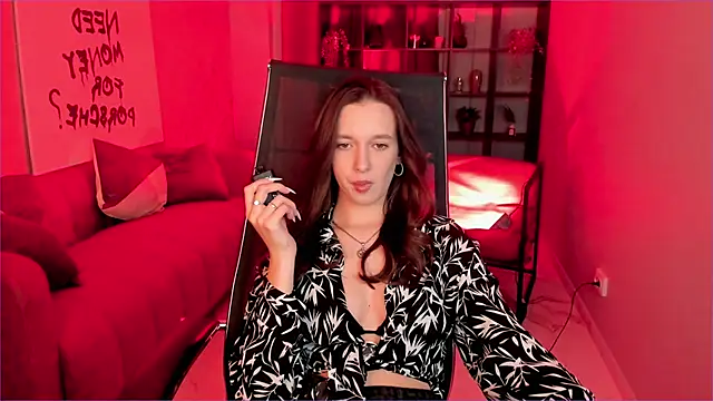 EmilyWade online show from 11-28-25, 05:59