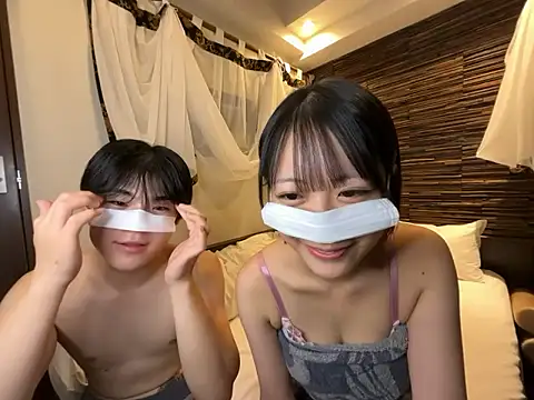 Snapshot of OnlyHentai_JP chatting on 12-17-25, 01:39 OnlyHentai JP online show from 12-17-25, 01:39