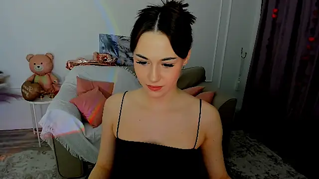 Snapshot of MakeYoueHappy chatting on 02-26-26, 07:35 MakeYoueHappy online show from 02-26-26, 07:35