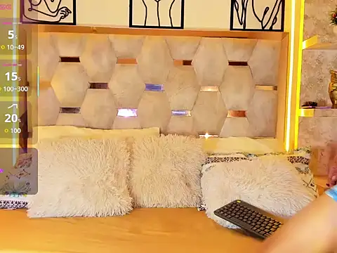 Snapshot of Andrew_Haalls chatting on 11-04-25, 10:31 Andrew Haalls online show from 11-04-25, 10:31