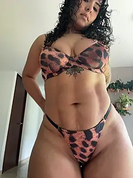 SugarTroubl33 online show from 01-06-26, 01:15