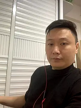 Snapshot of jinbao1015 chatting on 11-04-25, 04:50 jinbao1015 online show from 11-04-25, 04:50