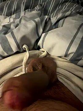 Snapshot of CurvyDicky8 chatting on 01-14-26, 01:22 CurvyDicky8 online show from 01-14-26, 01:22