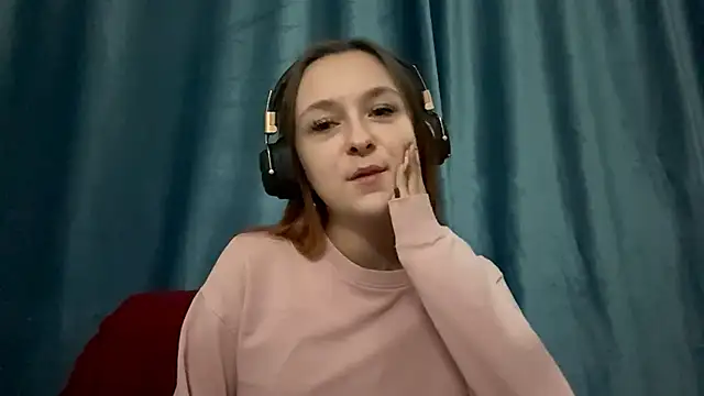 HOTBellakle online show from 11-13-25, 03:55