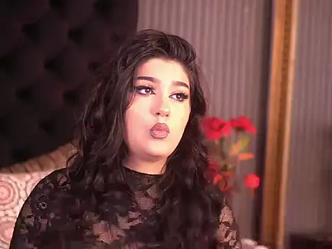 KeylaNoir online show from 12-19-25, 08:32