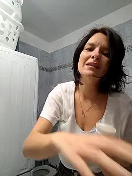 Piediniecollant online show from 12-19-25, 05:36