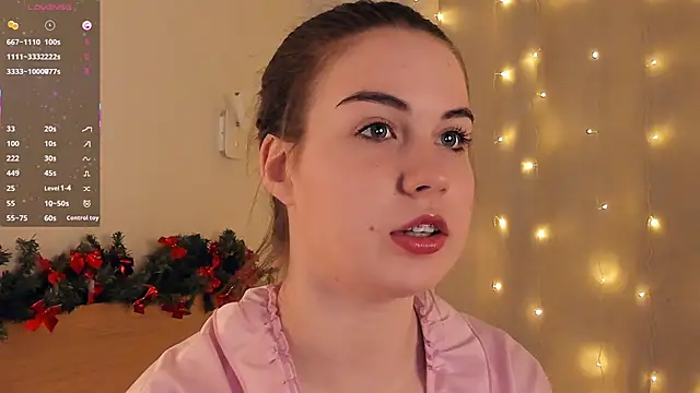 LoreeScialdone online show from 12-21-25, 09:11