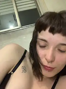 xlucifer13 online show from 11-04-25, 02:43