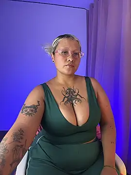 pinkbaddie777 online show from 01-10-26, 04:58