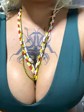 Snapshot of pinkbaddie777 chatting on 02-07-26, 07:45 pinkbaddie777 online show from 02-07-26, 07:45