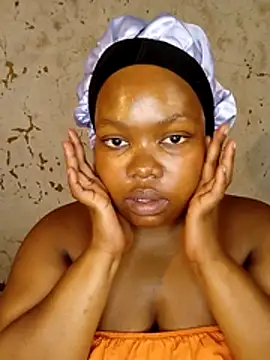 3bigcuteness online show from 11-29-25, 10:29