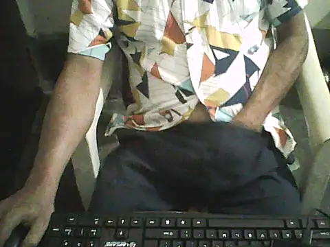 Snapshot of Pritam230 chatting on 10-31-25, 02:29 Pritam230 online show from 10-31-25, 02:29