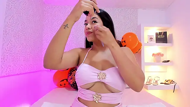 KatieBoison online show from 11-01-25, 08:00