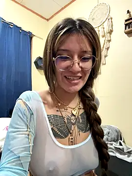 xsuusy online show from 10-27-25, 11:52