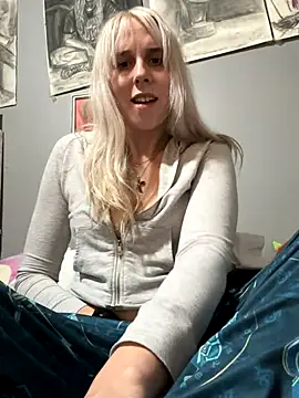 Snapshot of aquakitti777 chatting on 10-28-25, 05:55 aquakitti777 online show from 10-28-25, 05:55