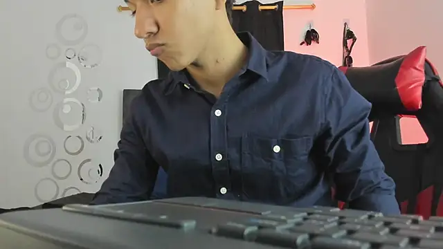 Maximiliano Khalil online show from 11-26-25, 07:26