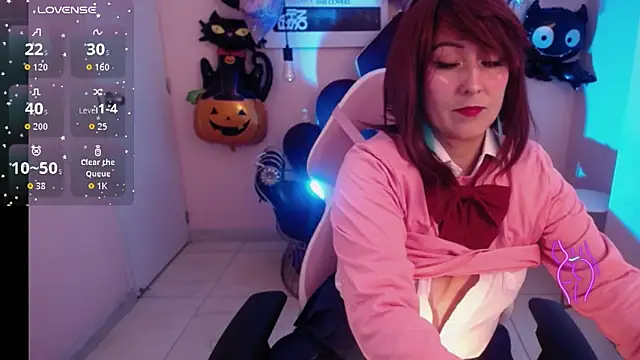 Alana x  online show from 10-30-25, 03:41