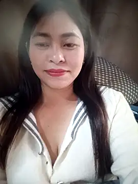 Bamboo-niee123 online show from 12-18-25, 03:56