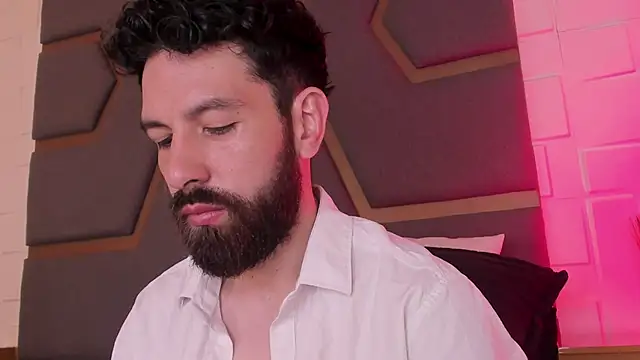 jackfoden01 online show from 12-19-25, 01:51