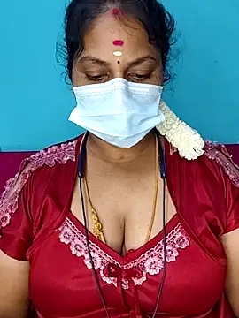 deepikasree143 online show from 11-18-25, 07:51