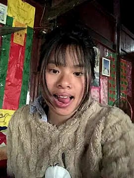 huttonmay358 online show from 12-05-25, 02:20