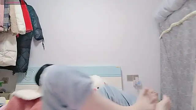 Yan61 online show from 11-09-25, 12:20