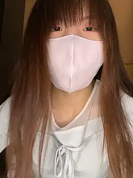 Natumi   online show from 10-31-25, 01:12