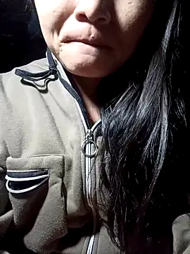 yoyo-mi online show from 11-01-25, 03:52