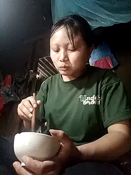 yoyo-mi online show from 11-09-25, 02:21