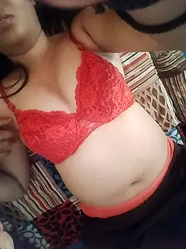 Snapshot of kaju_17 chatting on 10-29-25, 05:20 kaju 17 online show from 10-29-25, 05:20