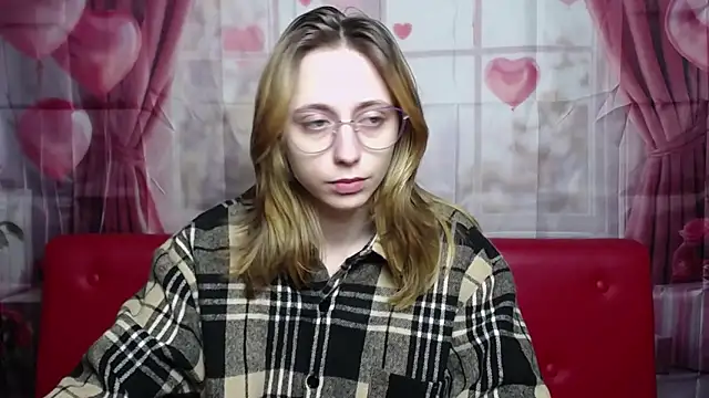 TracyLll online show from 02-17-26, 12:56