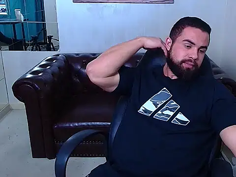 HayesWood online show from 12-21-25, 05:25