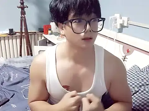 Snapshot of chenwen520 chatting on 10-31-25, 01:56 chenwen520 online show from 10-31-25, 01:56