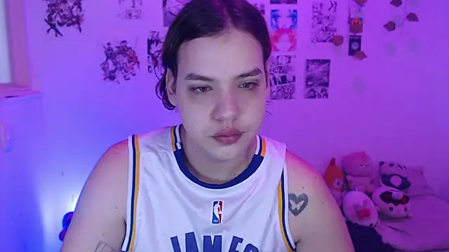 reiko doll online show from 11-24-25, 03:56