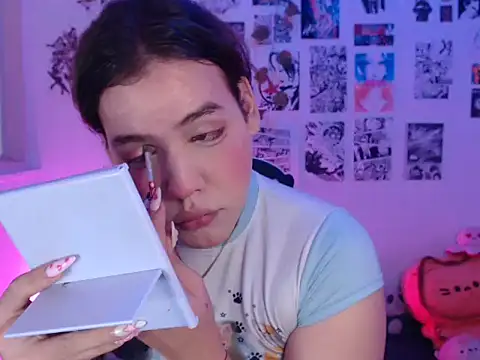 reiko doll online show from 12-15-25, 07:07