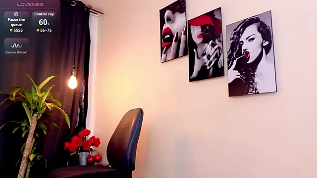 Flor Gil online show from 11-27-25, 03:52