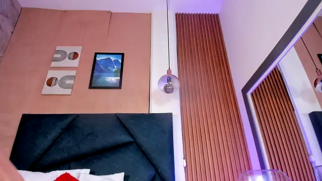 Ivy Spicy online show from 03-25-26, 08:26