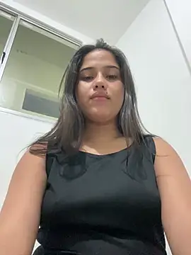 MARIILYNXGXX1 online show from 11-20-25, 04:23