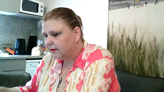 Sylviastar46 online show from 04-01-26, 02:47