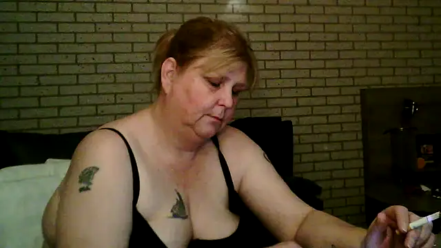 Sylviastar46 online show from 04-08-26, 08:09